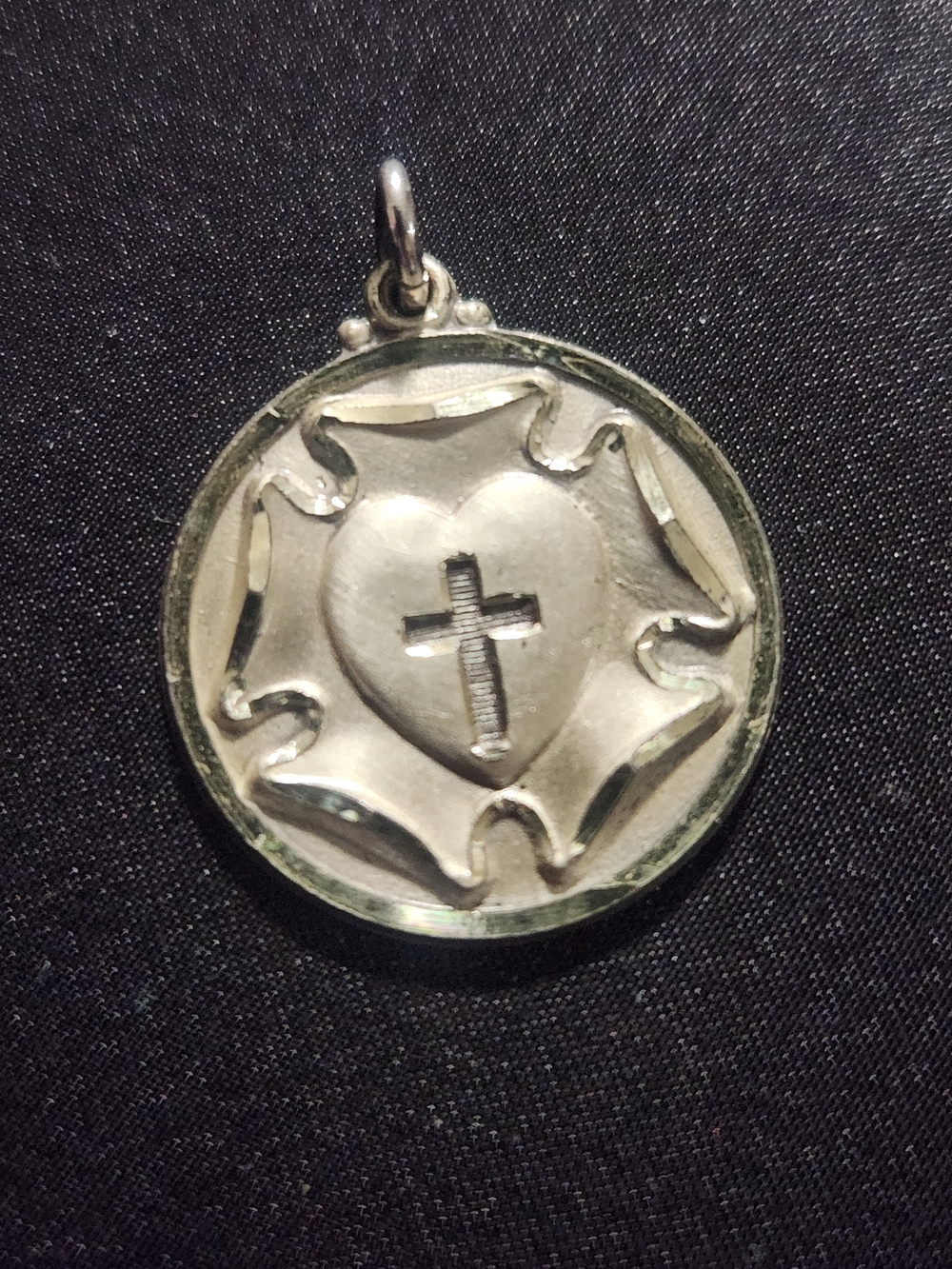 Vintage Hayward Sterling Silver "I Am A Lutheran" Luther Rose Medal Pendant
